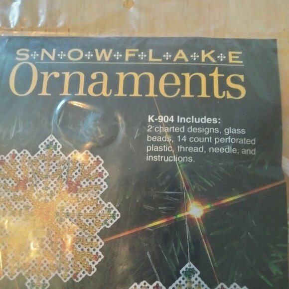 June Grigg Designs Snowflake Ornaments Kit - Picture 4 of 5